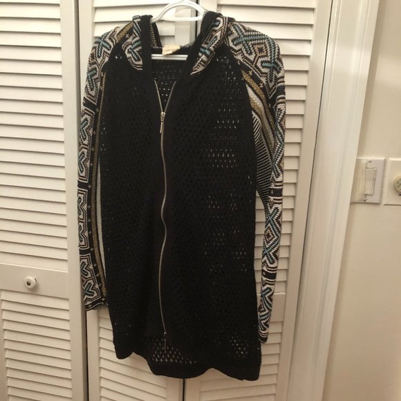 Circus Hotel fuzzy zip up women hooded black knit cardigan, M - Picture 1 of 13